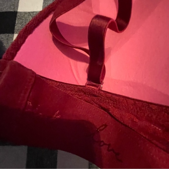 PINK Push up Bra - Picture 2 of 5